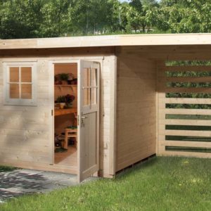 Fatárolóval épített szerszámtároló faház Weka 170-es típus