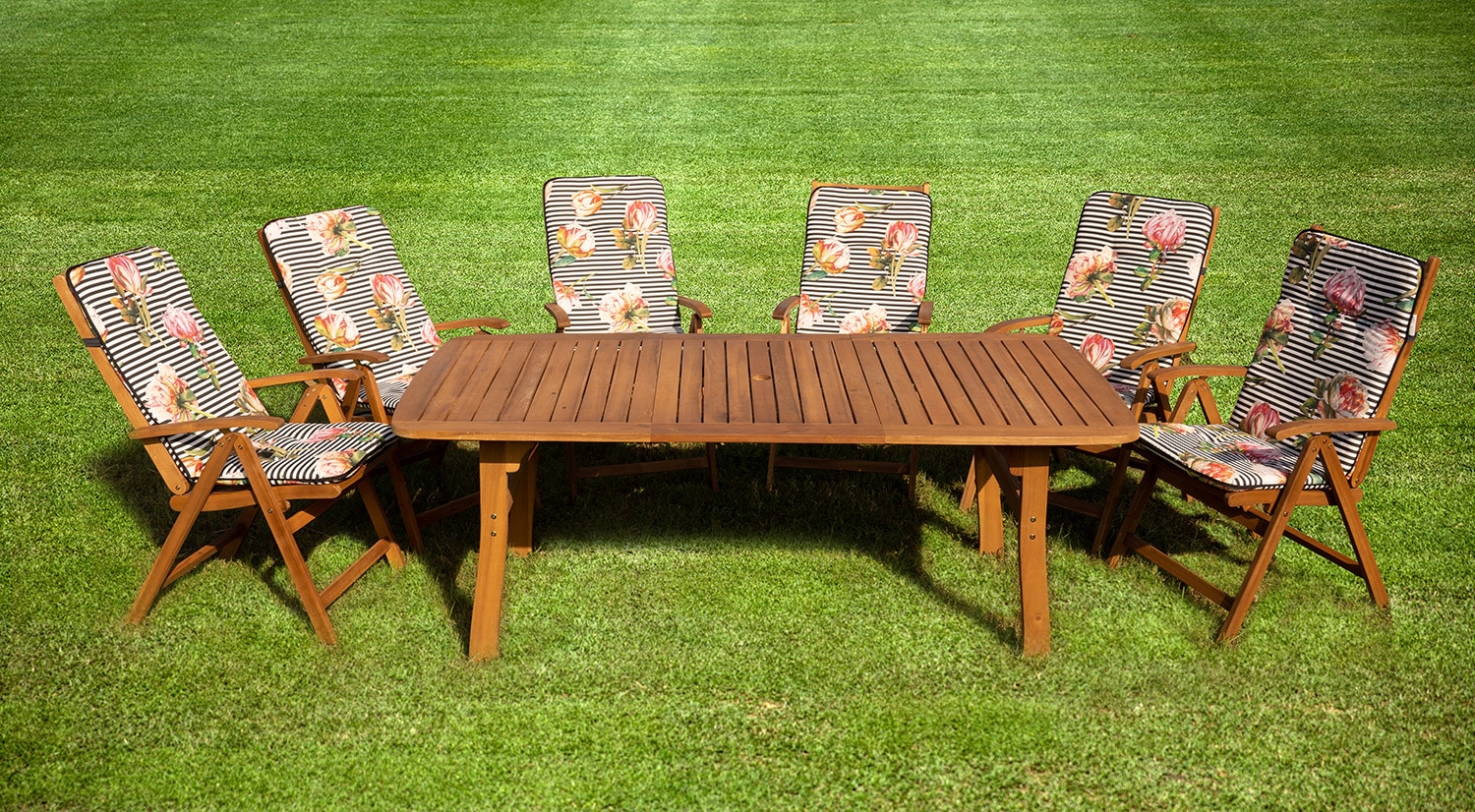 Keményfa kerti bútor Relax M908