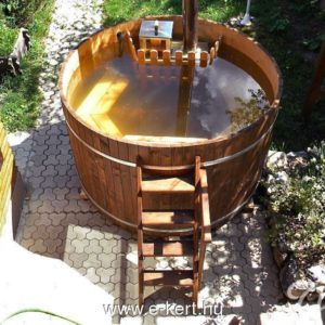 Fürdő dézsák, merülő dézsa