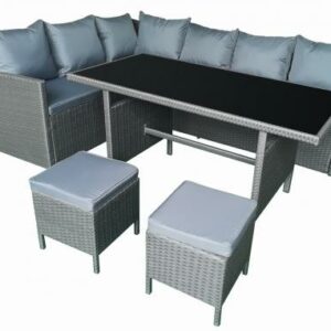 Stesso_rattan_bútor_étkező